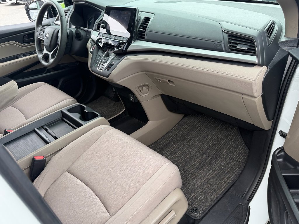 Used 2022 Honda Odyssey EX image 17