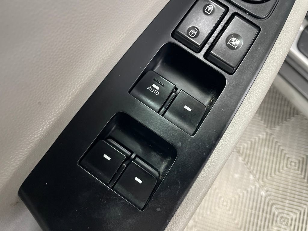 Used 2021 Hyundai Tucson Sport image 17