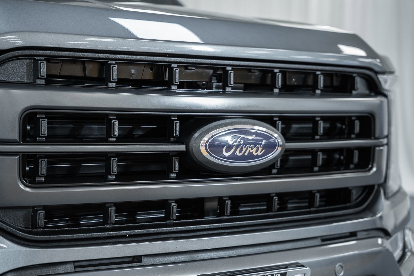 Certified 2023 Ford F150 Lariat w/ Equipment Group 502A High image 13