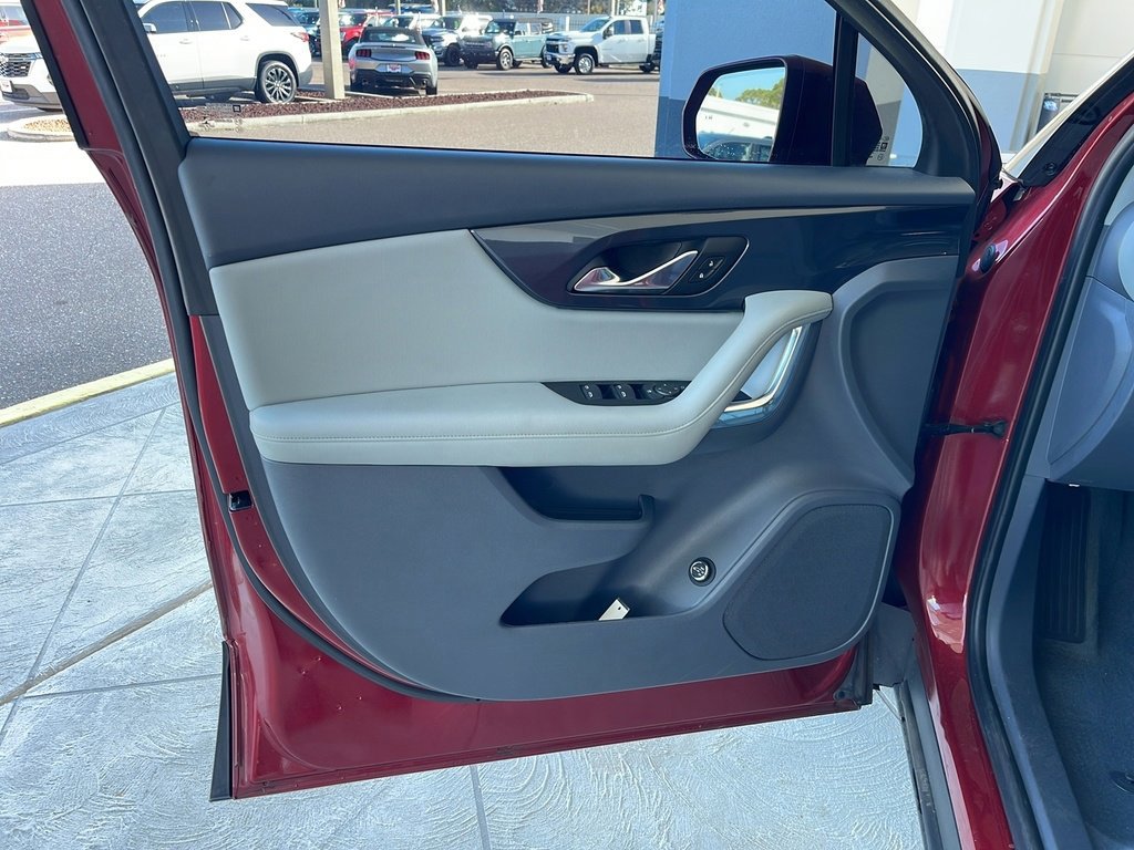 Used 2019 Chevrolet Blazer LT image 8