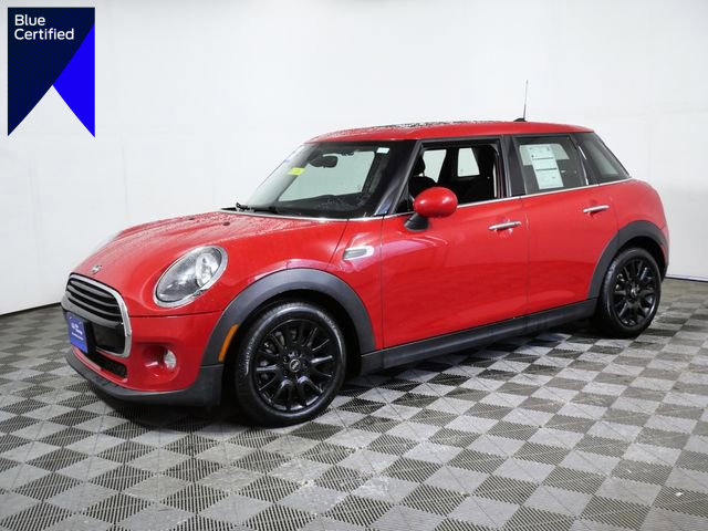Used 2019 MINI Cooper 4-Door Hardtop image 1