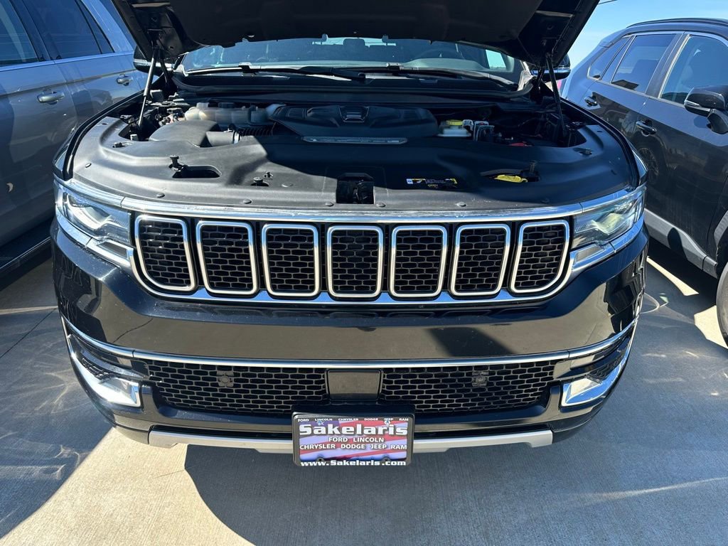 Used 2024 Jeep Wagoneer Series II w/ Flexible Seating Group image 45