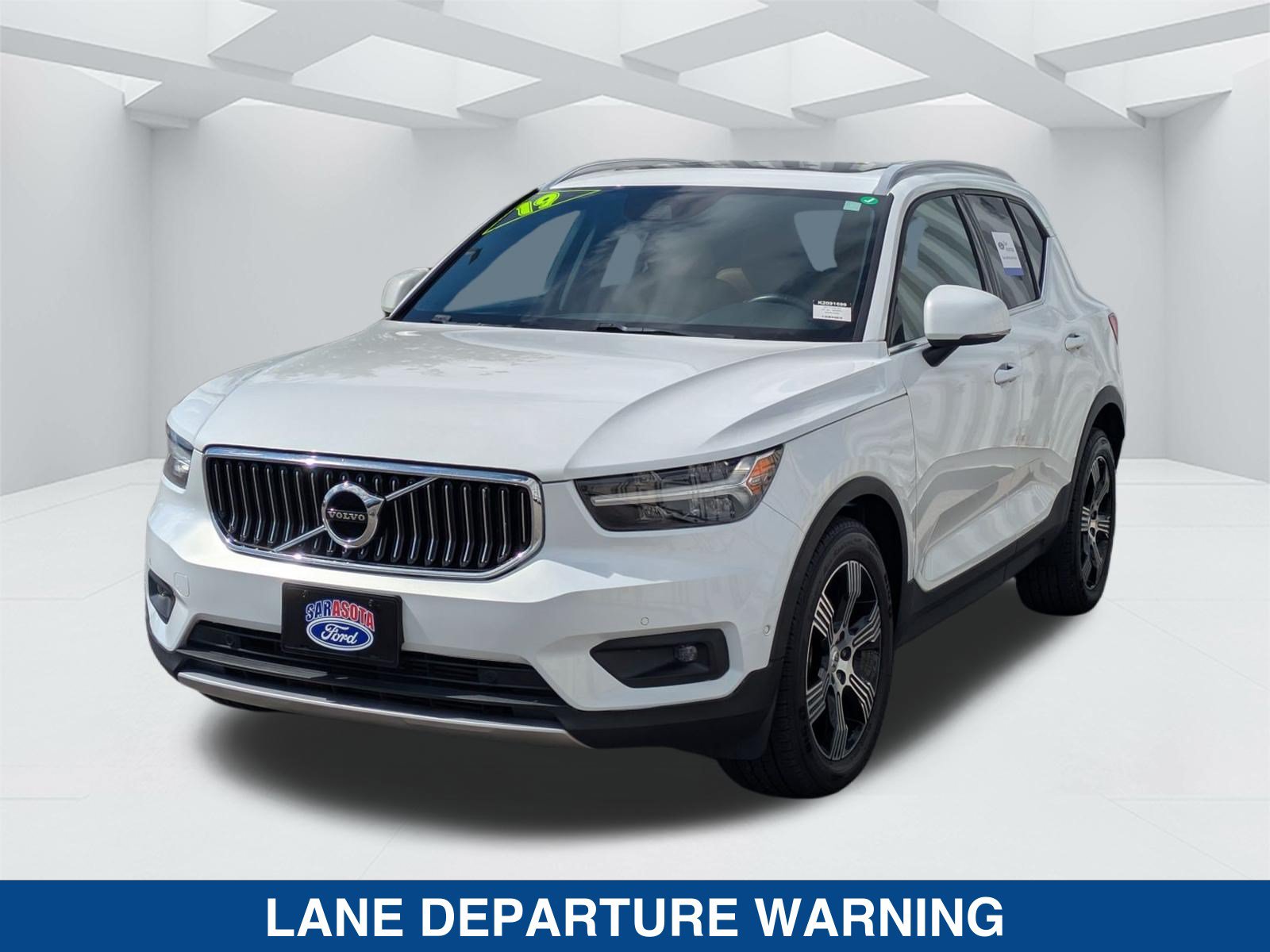Used 2019 Volvo XC40 T5 Inscription AWD/4WD image 12