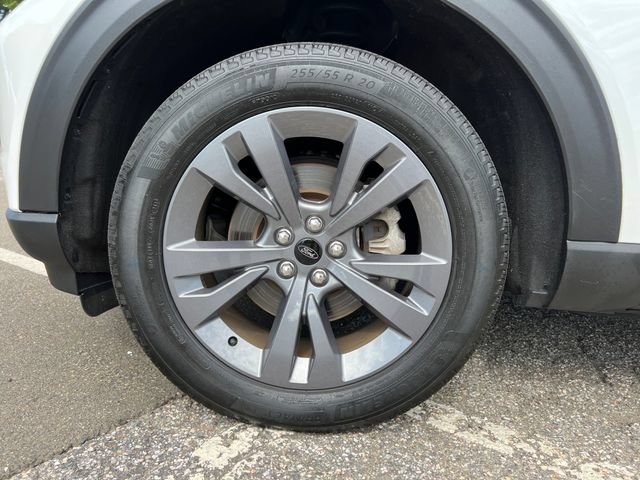 Certified 2023 Ford Explorer XLT w/ Equipment Group 202A AWD/4WD image 16