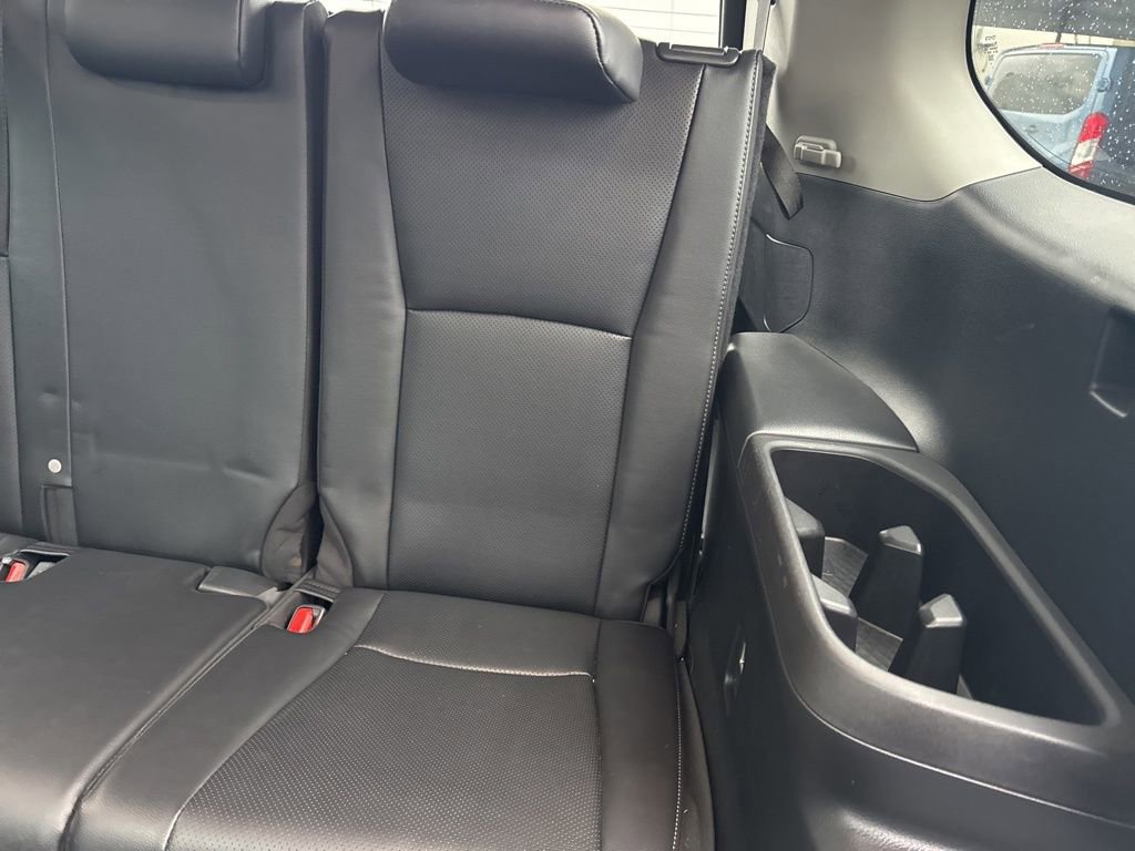 Used 2024 Toyota Grand Highlander Platinum image 46