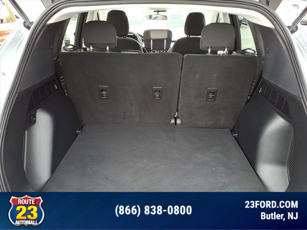 Certified 2022 Ford Escape SE image 13