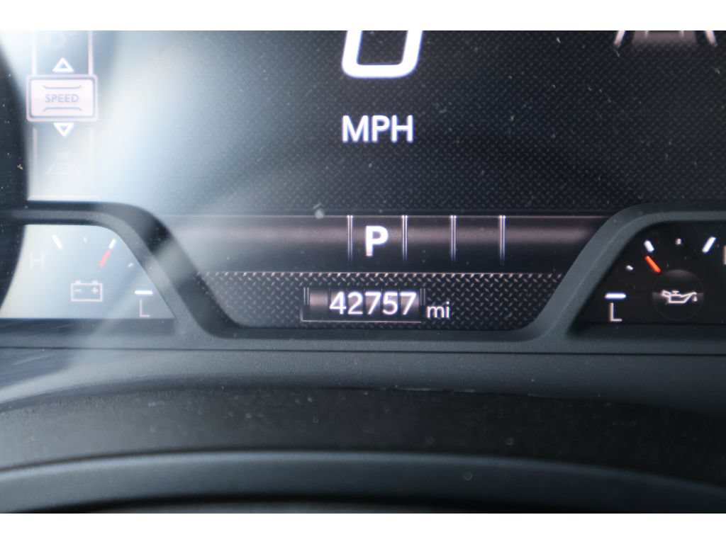 Used 2025 RAM 1500 Big Horn AWD/4WD image 33