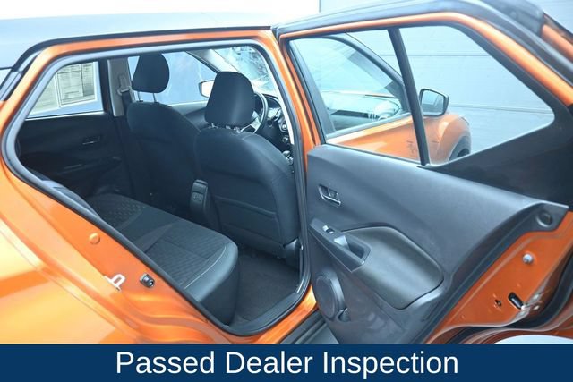 Used 2024 Nissan Kicks SV FWD image 14