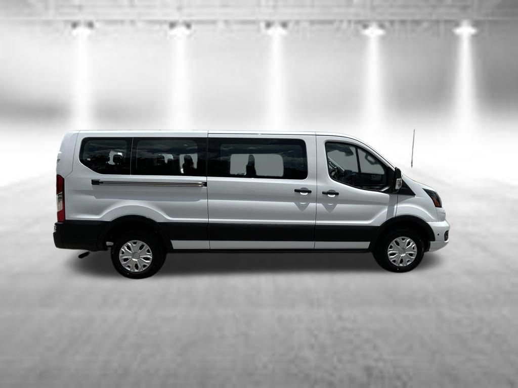 Certified 2025 Ford Transit 350 XLT RWD image 3