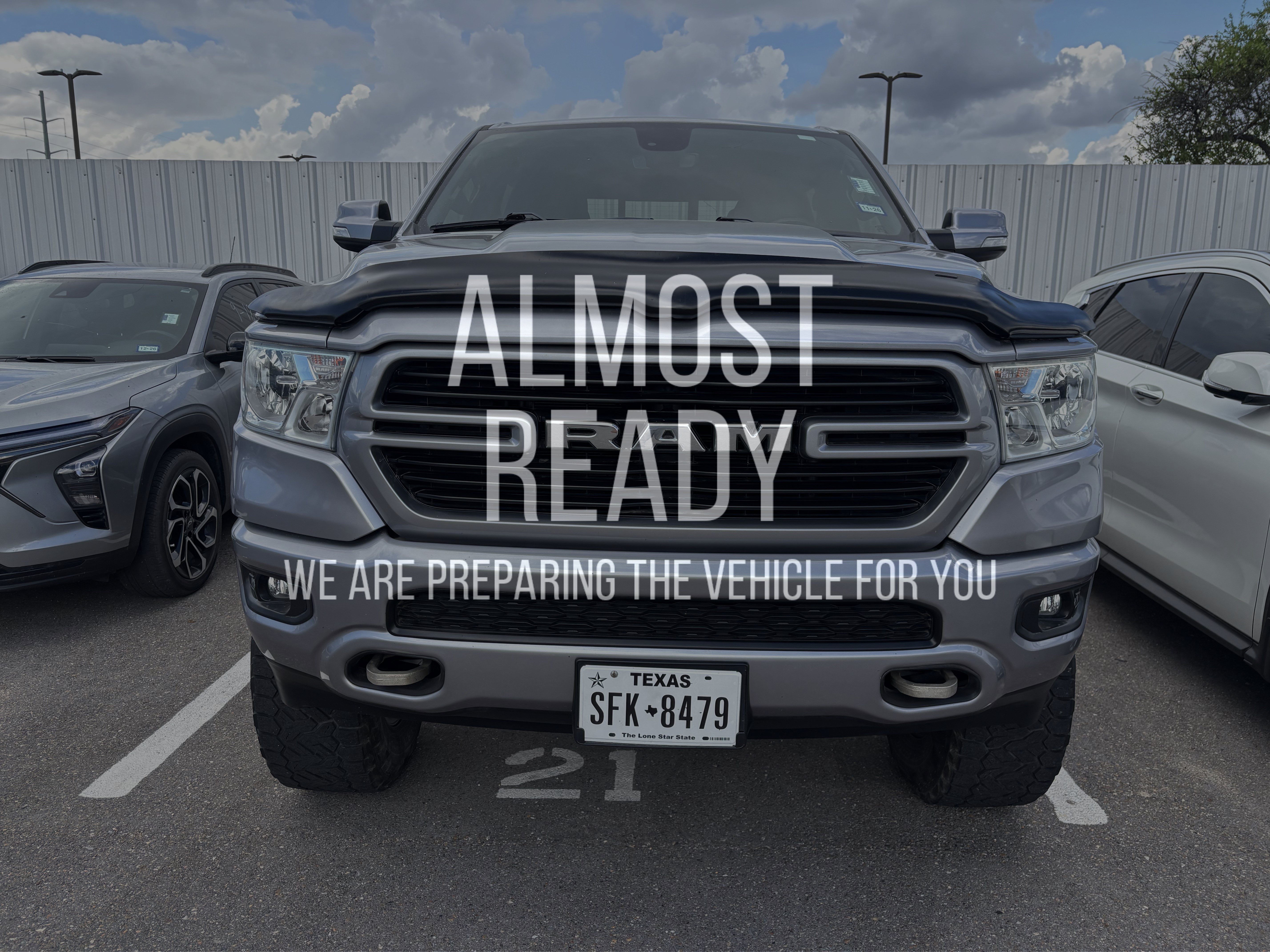 Used 2021 RAM 1500 Lone Star AWD/4WD image 1