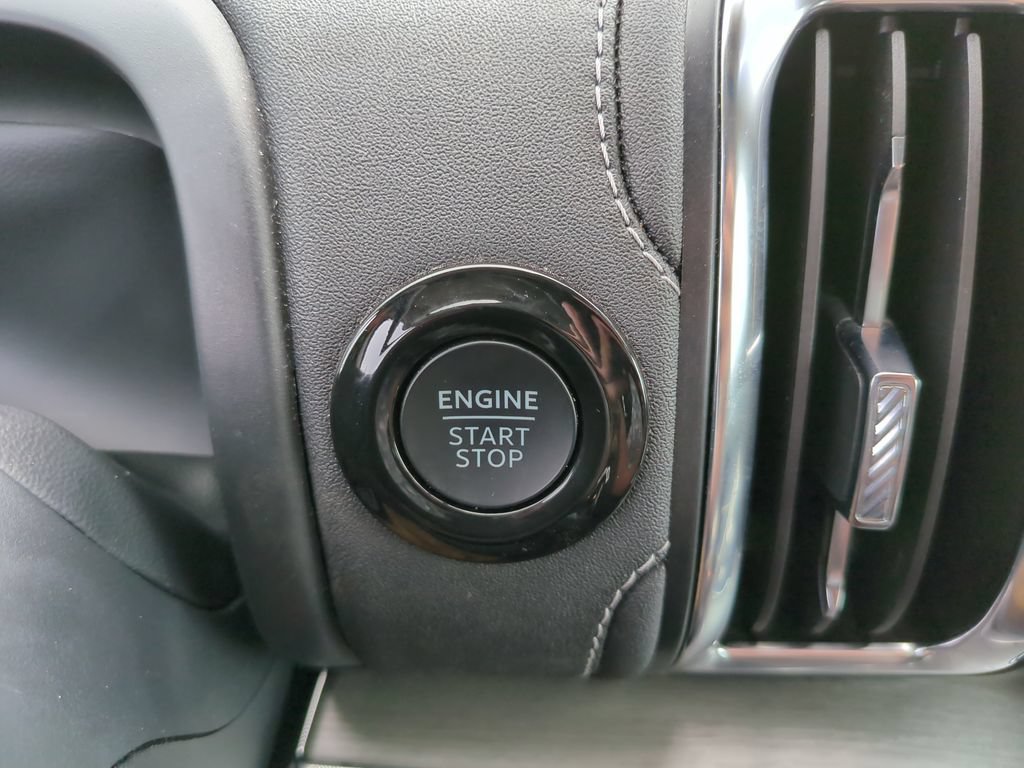 Certified 2025 Ford Expedition Platinum AWD/4WD image 34