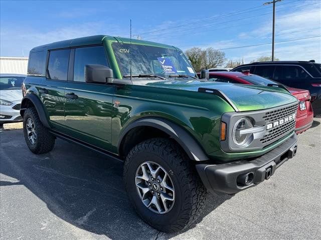 Certified 2025 Ford Bronco Badlands image 4