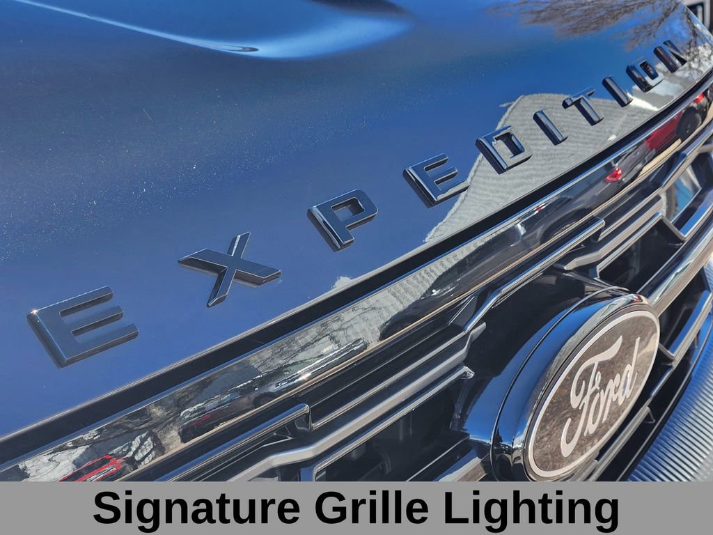 Certified 2025 Ford Expedition Platinum w/ Stealth Performance Package image 17