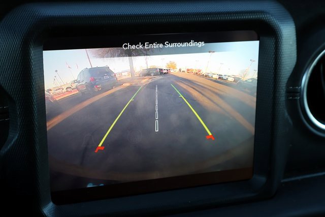 Used 2023 Jeep Wrangler Unlimited Sahara w/ Cold Weather Group image 6