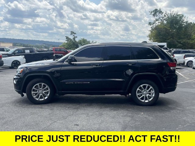 Used 2022 Jeep Grand Cherokee Laredo X RWD image 7