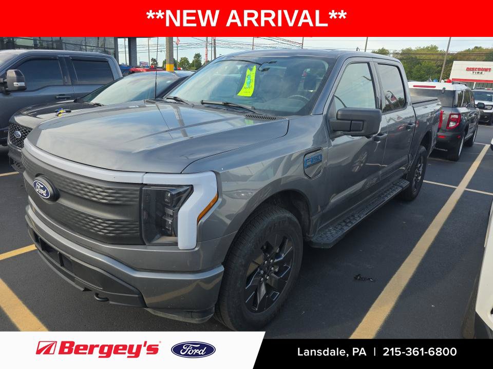 Certified 2024 Ford F150 Lightning XLT w/ Max Trailer Tow Package AWD/4WD image 1