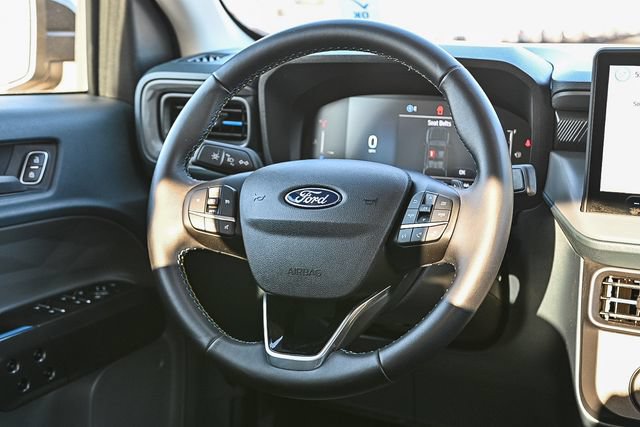 Certified 2025 Ford Maverick Lobo AWD/4WD image 18