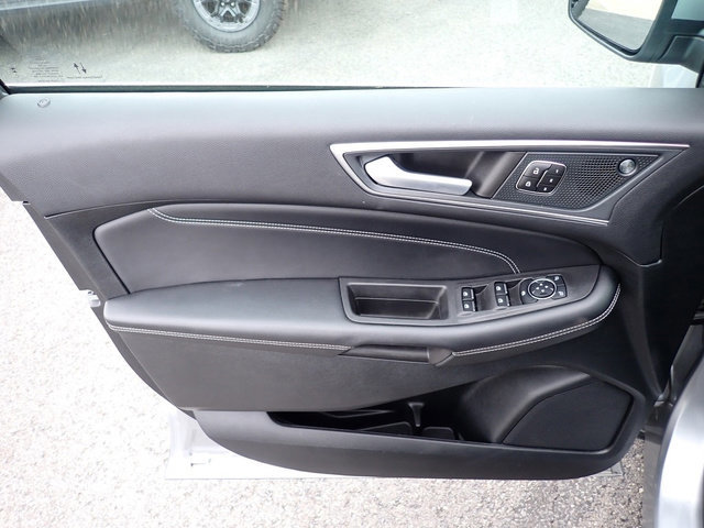 Certified 2024 Ford Edge Titanium image 15