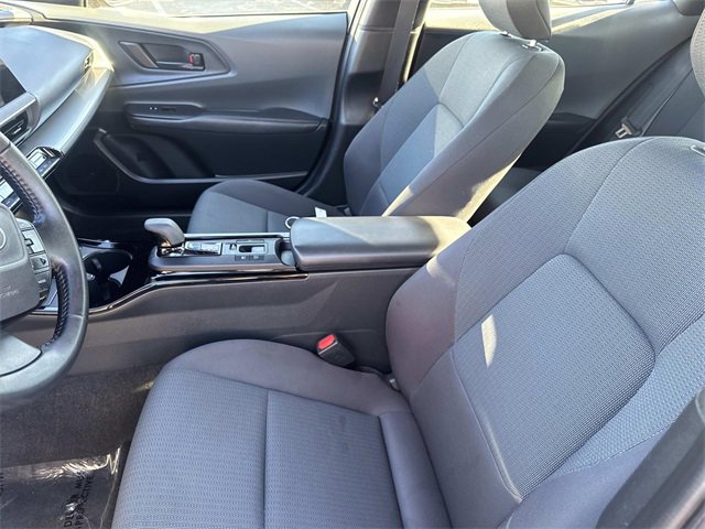Used 2024 Toyota Prius LE image 18