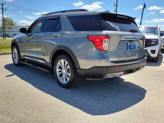 Certified 2020 Ford Explorer XLT w/ Equipment Group 202A image 2