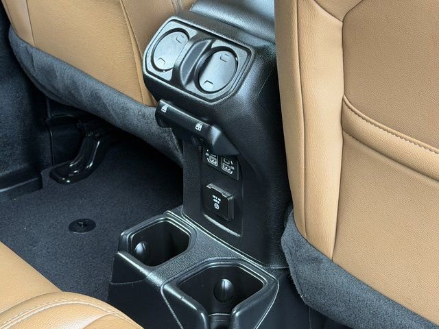 Used 2021 Jeep Gladiator Overland w/ Popular Equipment Package AWD/4WD image 33