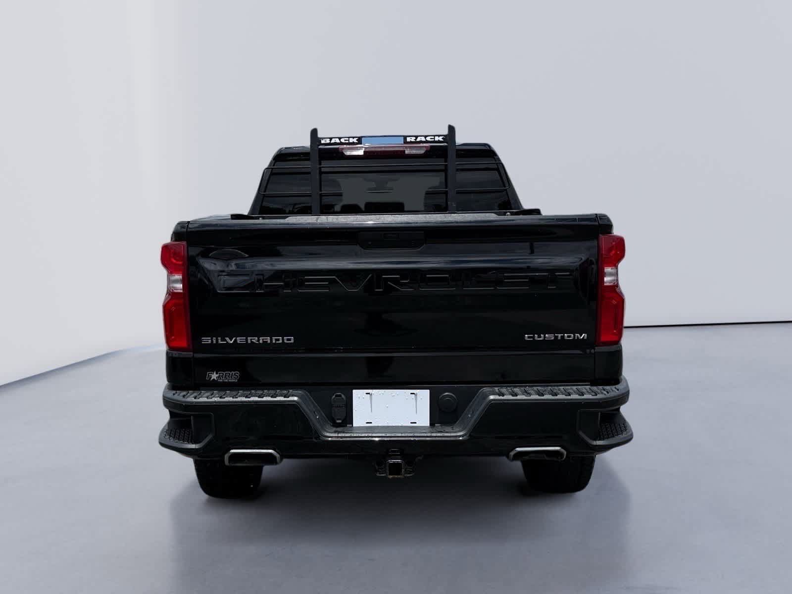Used 2021 Chevrolet Silverado 1500 Custom Trail Boss w/ Safety Confidence Package AWD/4WD image 4