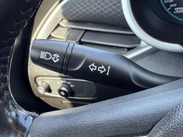 Used 2022 Chevrolet Malibu RS image 21