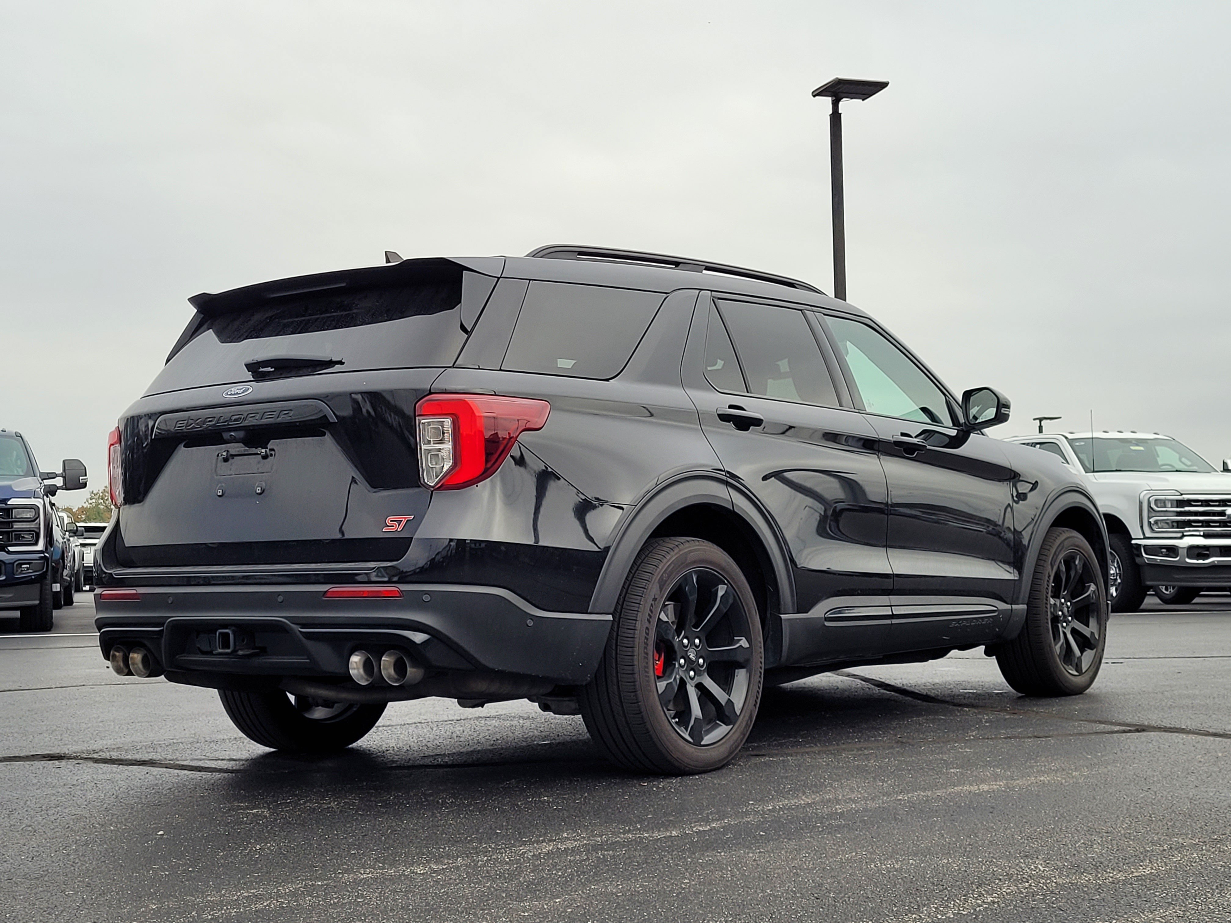 Certified 2021 Ford Explorer ST w/ Equipment Group 401A AWD/4WD image 4