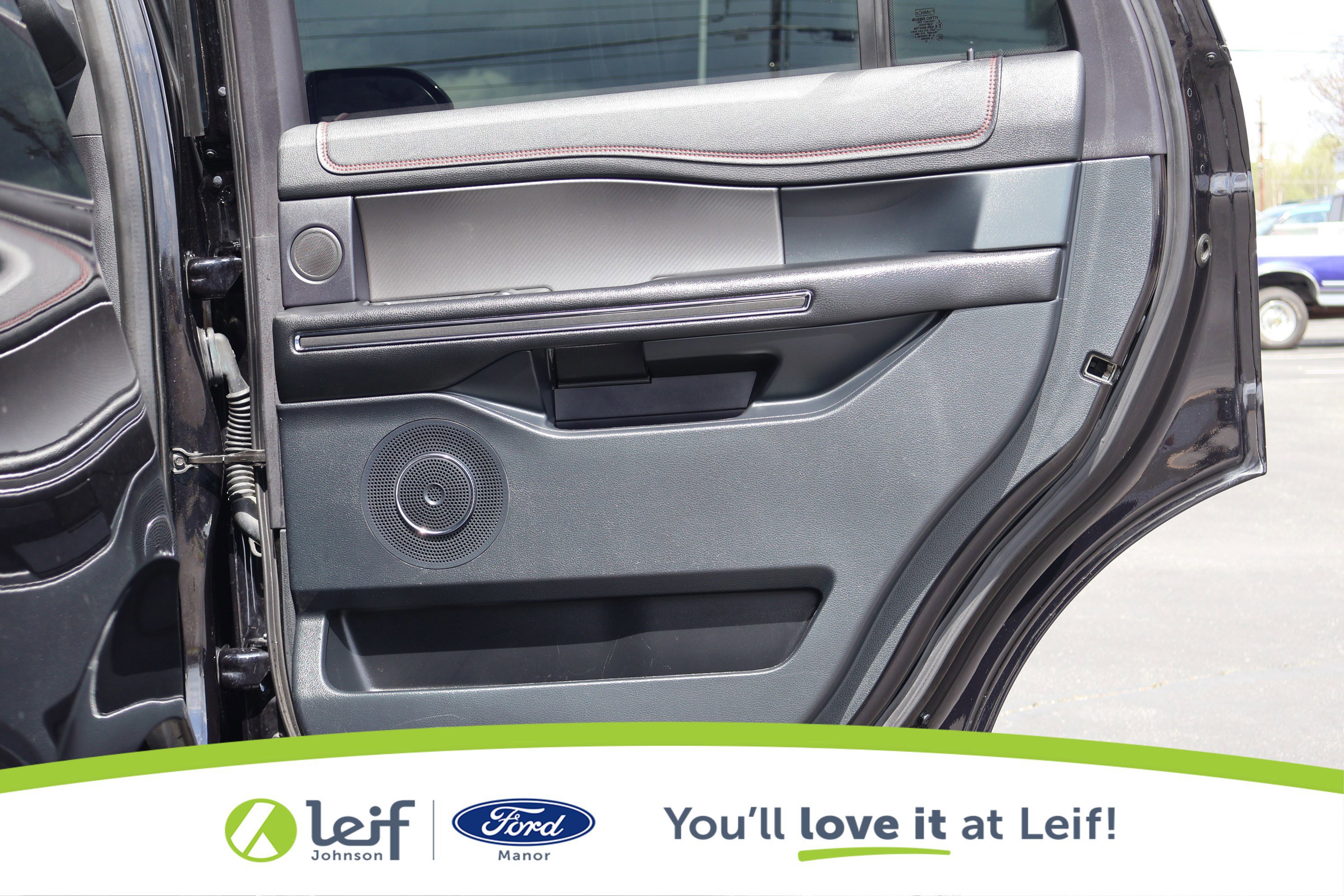 Certified 2020 Ford Expedition Limited w/ Equipment Group 303A image 35