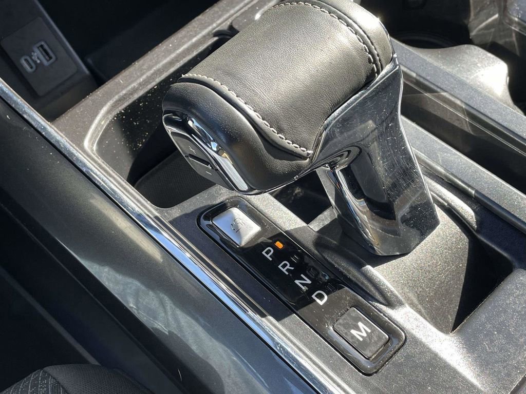 Certified 2022 Ford F150 XLT w/ Equipment Group 302A High image 30