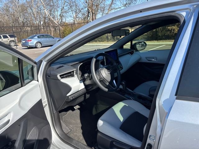 Used 2023 Toyota Corolla SE image 13