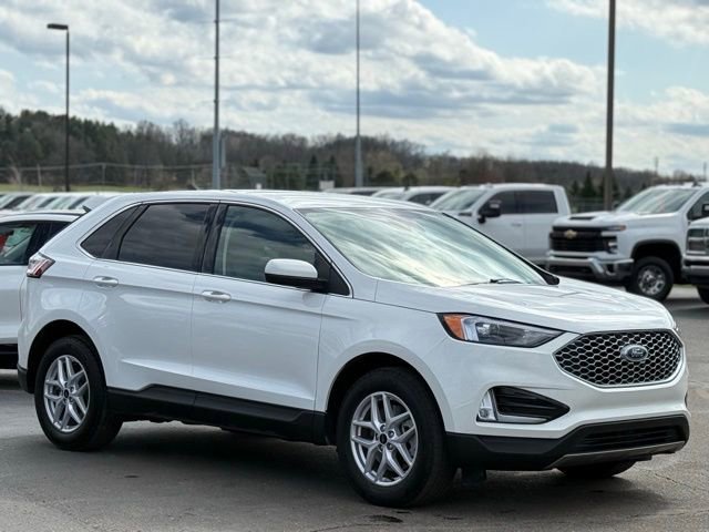Certified 2023 Ford Edge SEL w/ Convenience Package AWD/4WD image 37