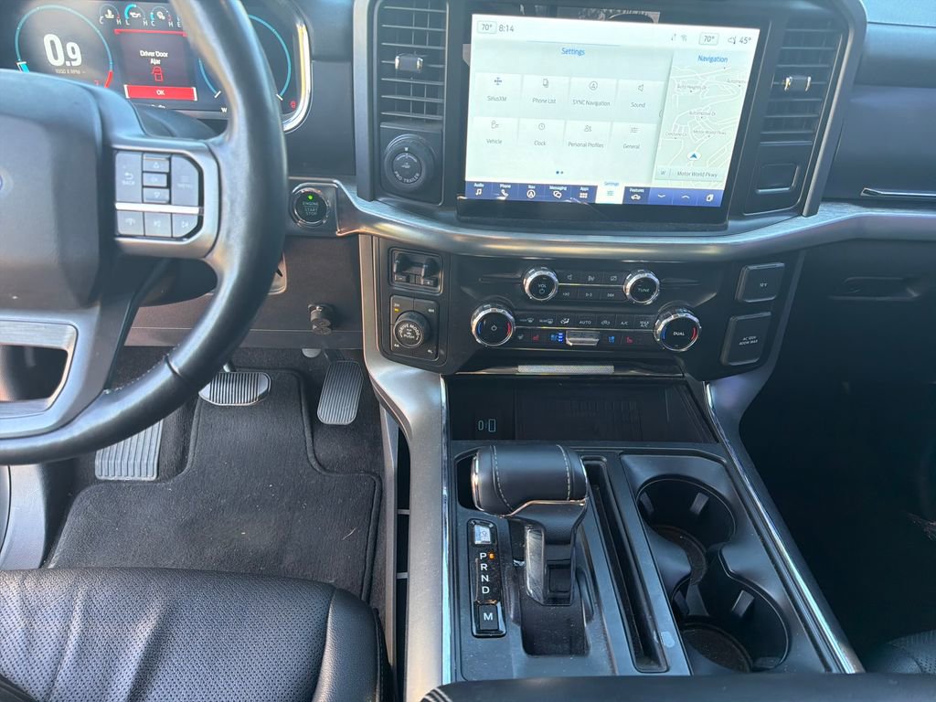 Certified 2022 Ford F150 Lariat w/ Equipment Group 502A High image 17