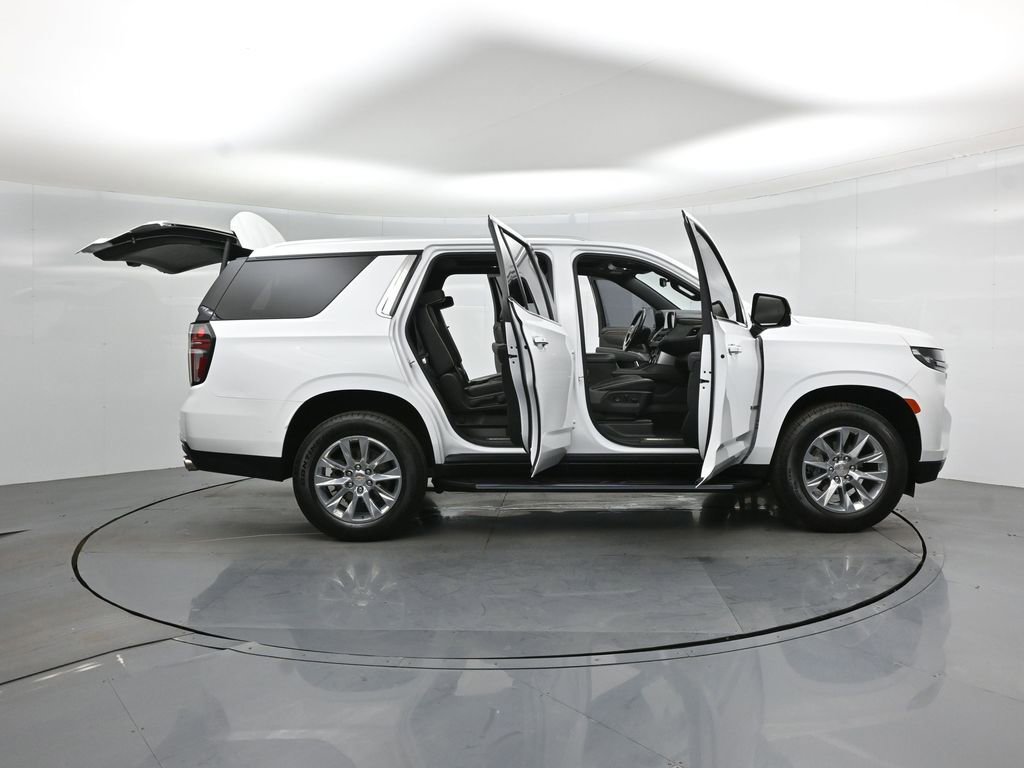 Used 2021 Chevrolet Tahoe Premier w/ Premium Package image 5