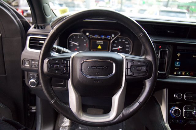 Used 2021 GMC Yukon Denali AWD/4WD image 24