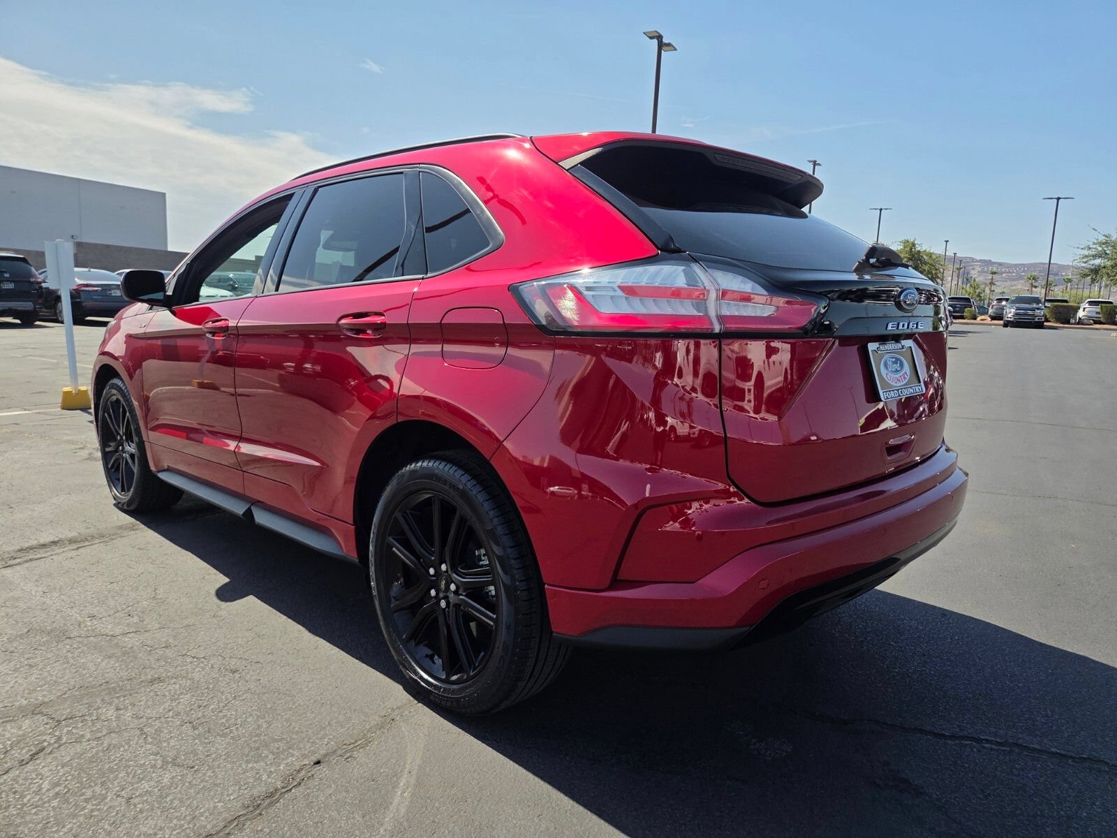 Certified 2023 Ford Edge ST-Line AWD/4WD image 4