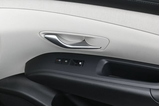 Used 2026 Hyundai Tucson SEL FWD image 29