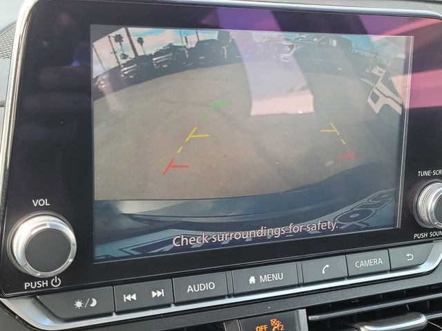 Used 2024 Nissan Altima 2.5 SV image 14