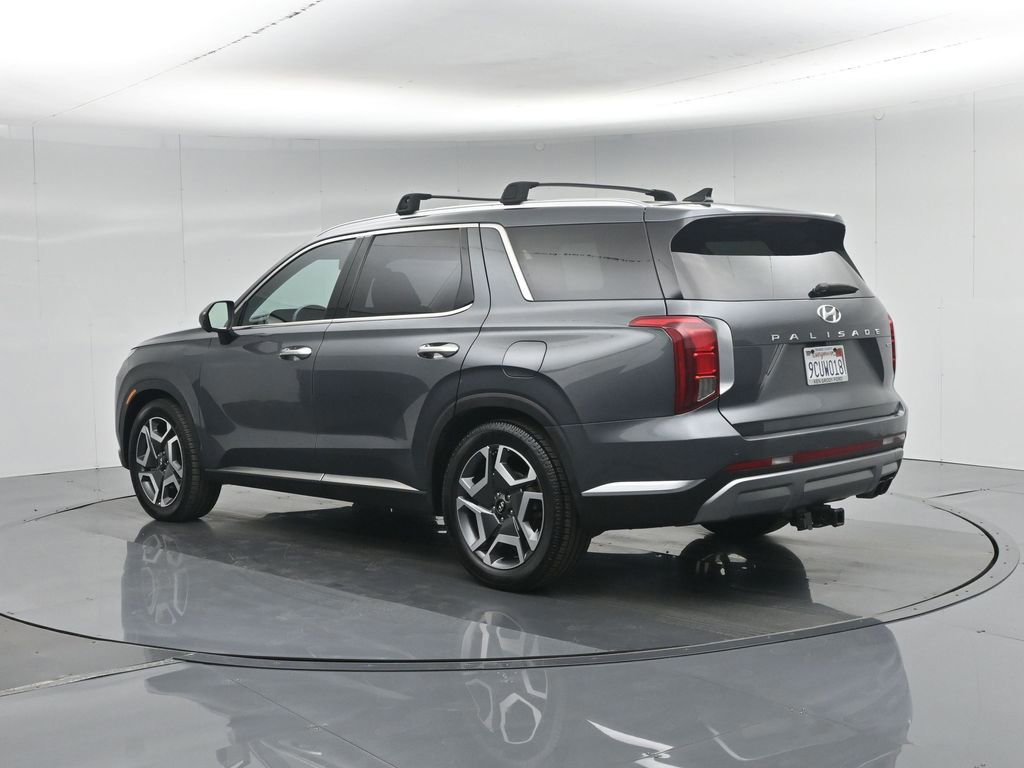 Used 2023 Hyundai Palisade Limited w/ Cargo Package AWD/4WD image 17