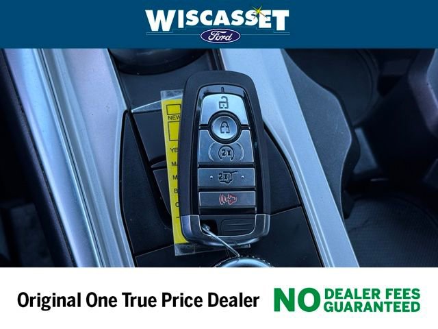 Certified 2022 Ford Explorer XLT w/ Equipment Group 202A image 13