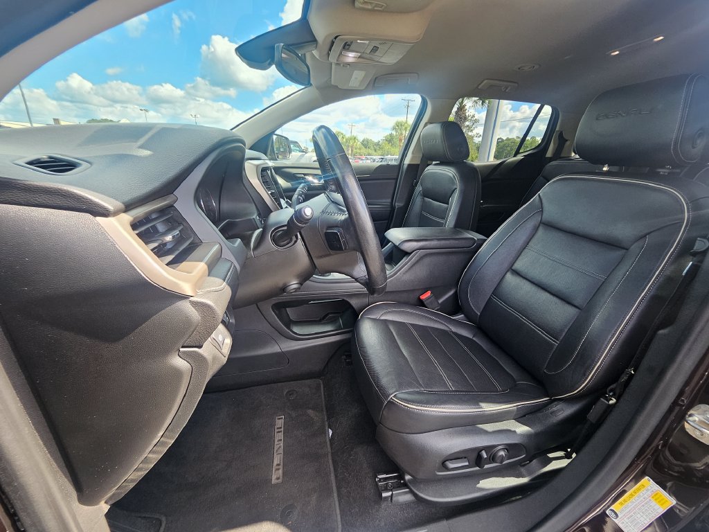 Used 2020 GMC Acadia Denali FWD image 4