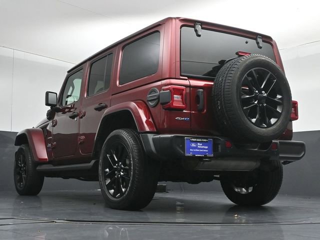 Used 2021 Jeep Wrangler Unlimited Sahara w/ Cold Weather Group AWD/4WD image 43