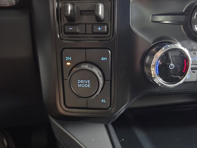 Certified 2025 Ford F450 Lariat w/ FX4 Off-Road Package image 19