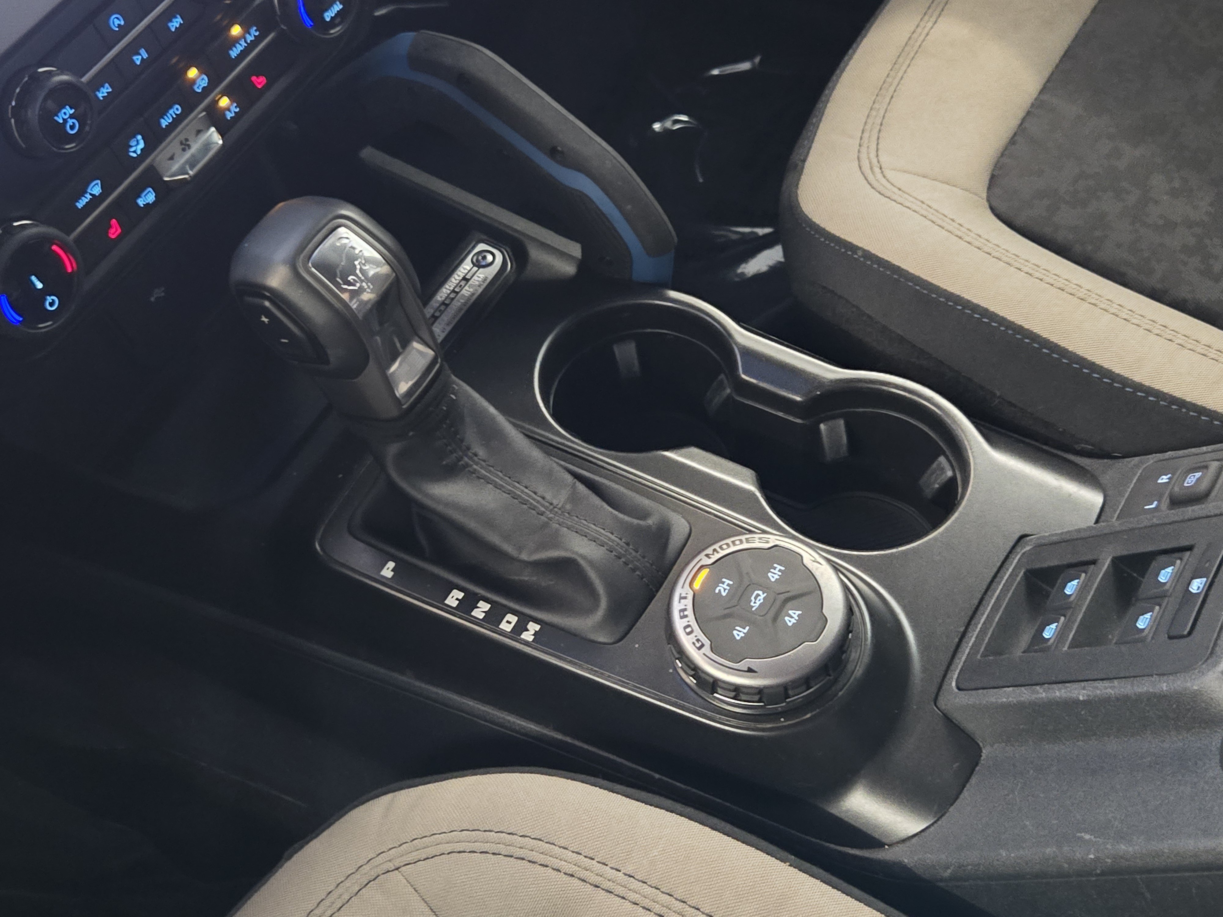 Certified 2022 Ford Bronco Wildtrak AWD/4WD image 19