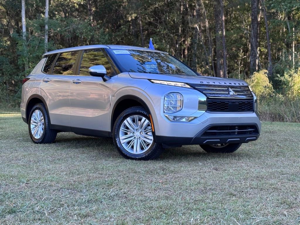 Used 2022 Mitsubishi Outlander ES