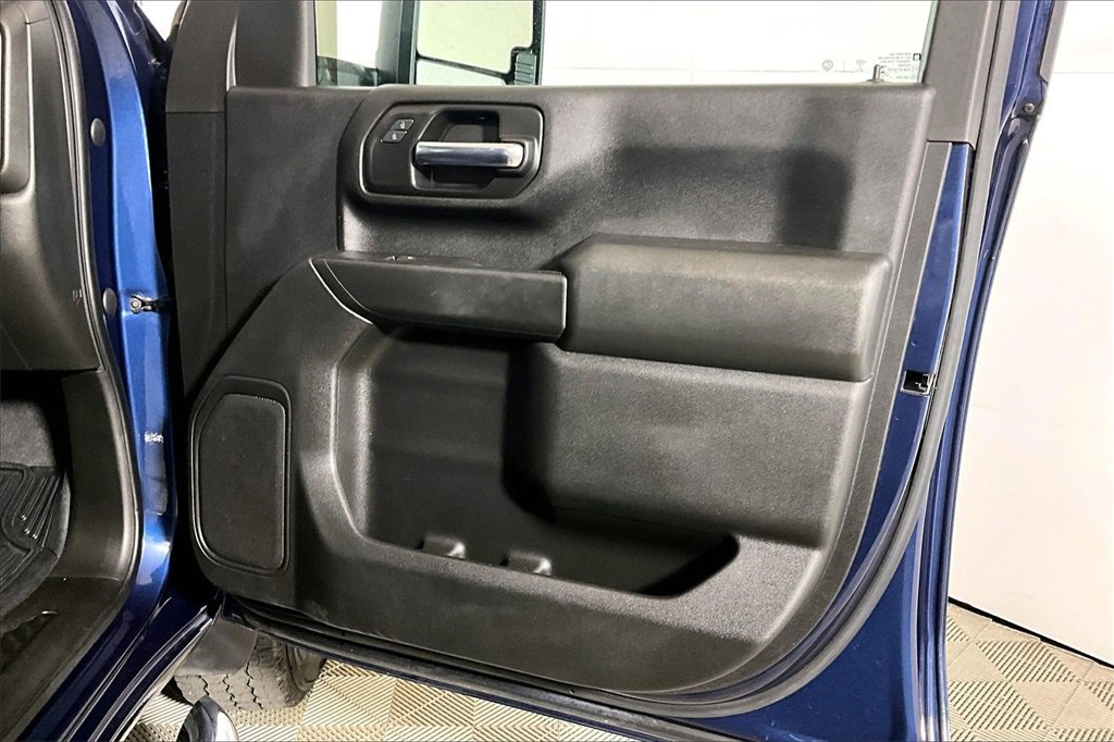 Used 2020 Chevrolet Silverado 3500 W/T w/ Gooseneck/5TH Wheel Package image 18