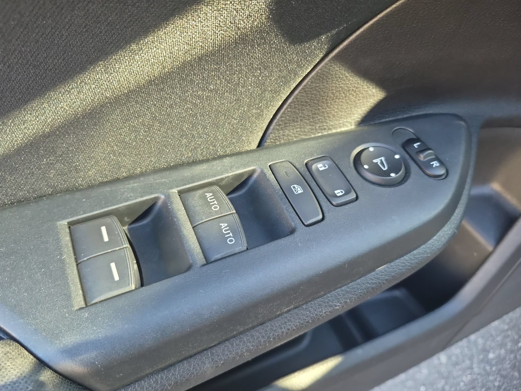 Used 2019 Honda Civic EX image 14