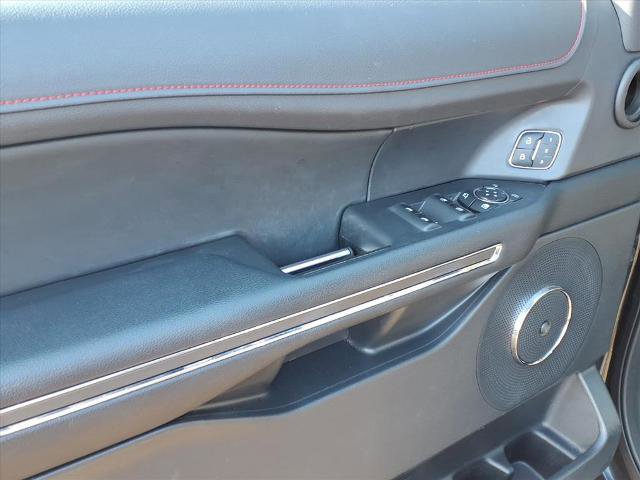 Certified 2022 Ford Expedition Max Limited image 9