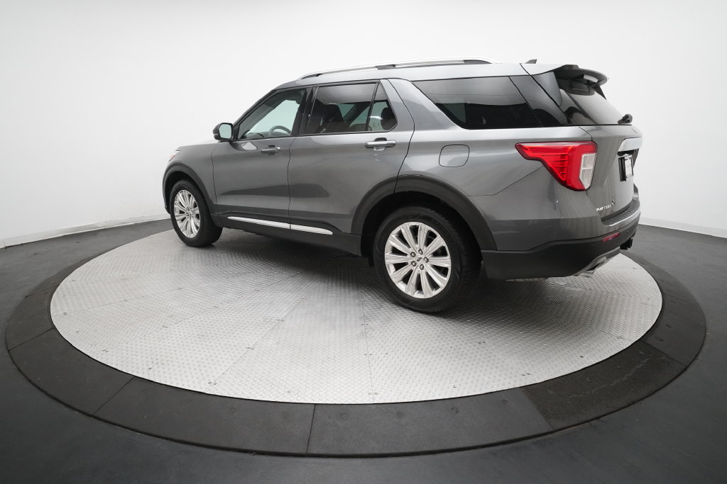 Certified 2021 Ford Explorer Limited w/ Equipment Group 301A AWD/4WD image 33