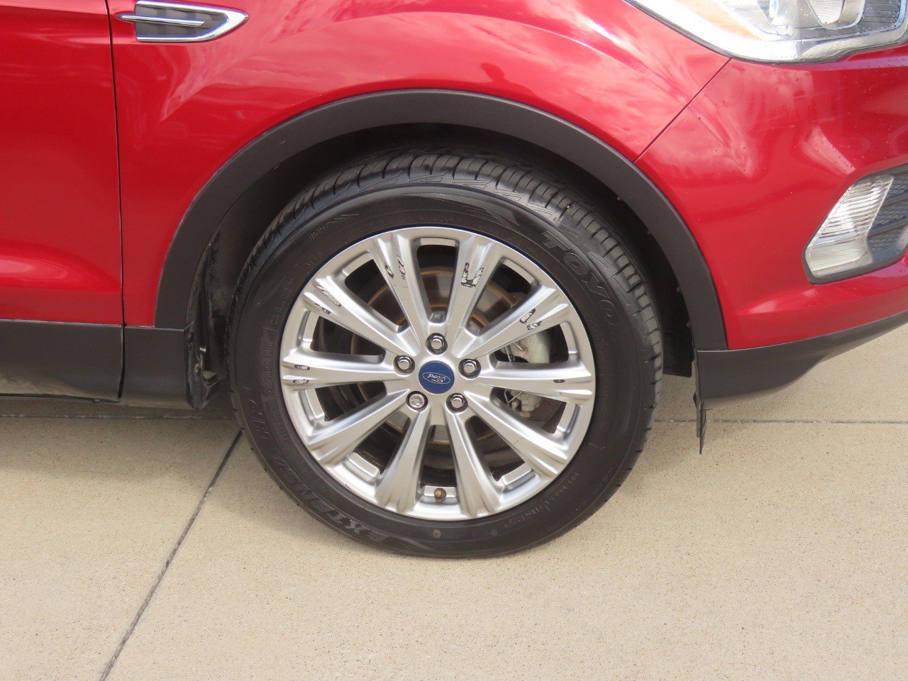 Certified 2017 Ford Escape Titanium FWD image 7